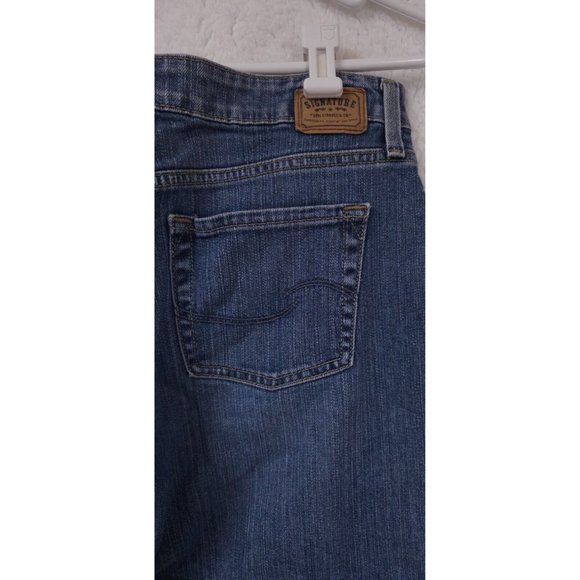 Levis Signature Womens Misses 10 Long Bootcut Mid Rise Denim Jeans 28X31 - Picture 8 of 11